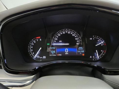 Used 2018 Cadillac XT5 Luxury w/ Driver Awareness Package image 28