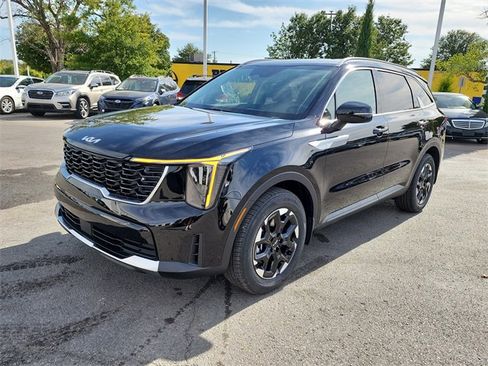 New 2026 Kia Sorento S image 8