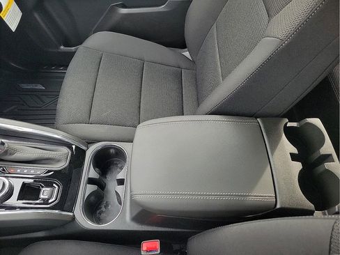 New 2026 GMC Canyon Elevation w/ Convenience Package image 20