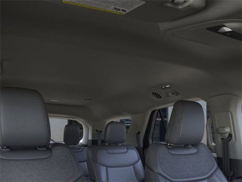 New 2025 Ford Explorer Active w/ Active Comfort Package image 22