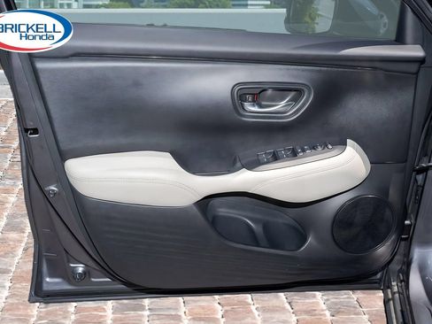Certified 2024 Honda HR-V LX image 12
