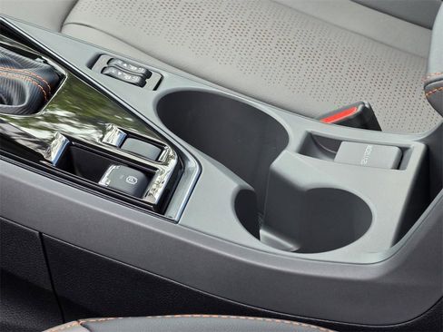 New 2025 Subaru Crosstrek 2.5i Limited w/ Popular Package #3A image 24