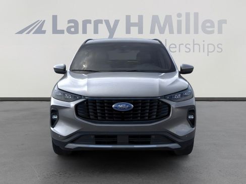 New 2025 Ford Escape SE w/ PHEV Premium Package FWD image 6