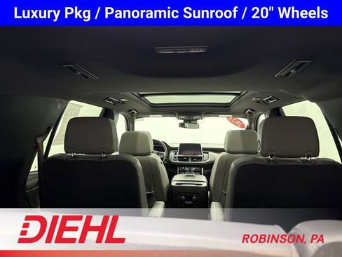 Used 2023 Chevrolet Tahoe LT w/ Luxury Package AWD/4WD image 11