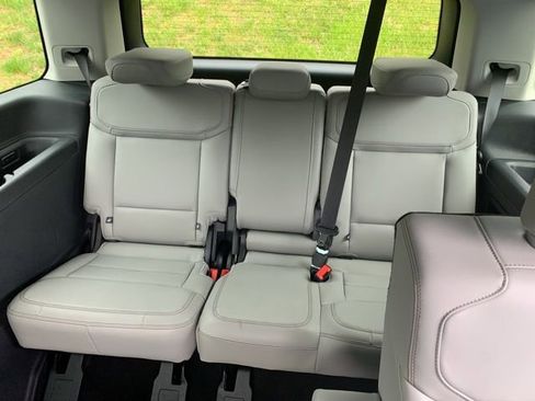 New 2025 Ford Expedition Active RWD image 20