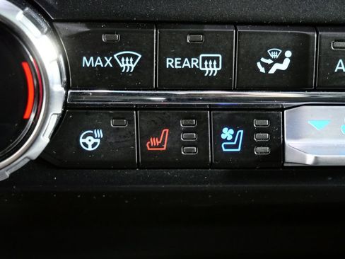 Used 2024 Ford F150 Platinum w/ Equipment Group 703A Plus AWD/4WD image 27