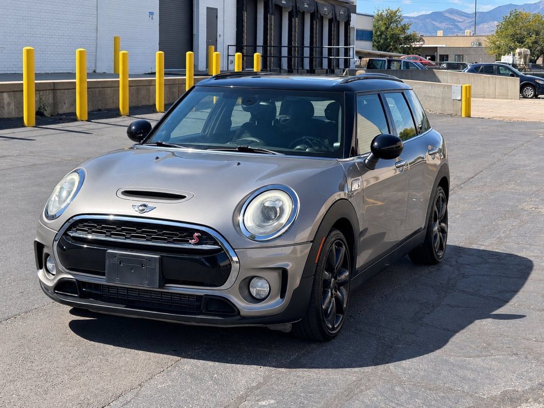 Used 2016 MINI Cooper Clubman S FWD image 1