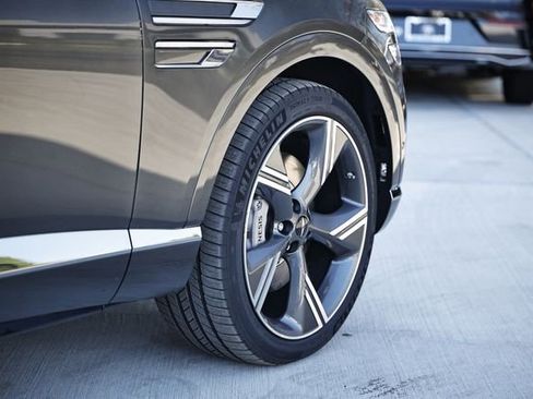 New 2026 Genesis GV80 3.5T Prestige image 4