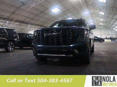 Used 2025 GMC Yukon XL Denali Ultimate w/ LPO, Floor Liner Package image 3