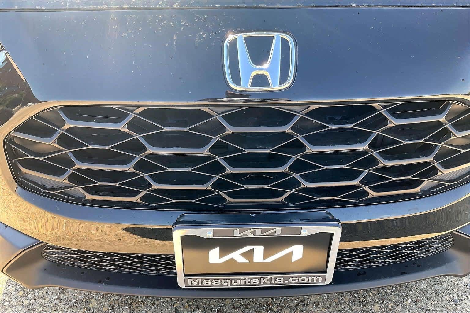 Used 2023 Honda HR-V LX image 30