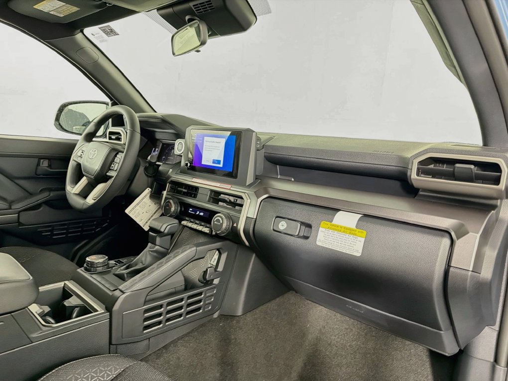New 2026 Toyota 4Runner SR5 AWD/4WD image 30