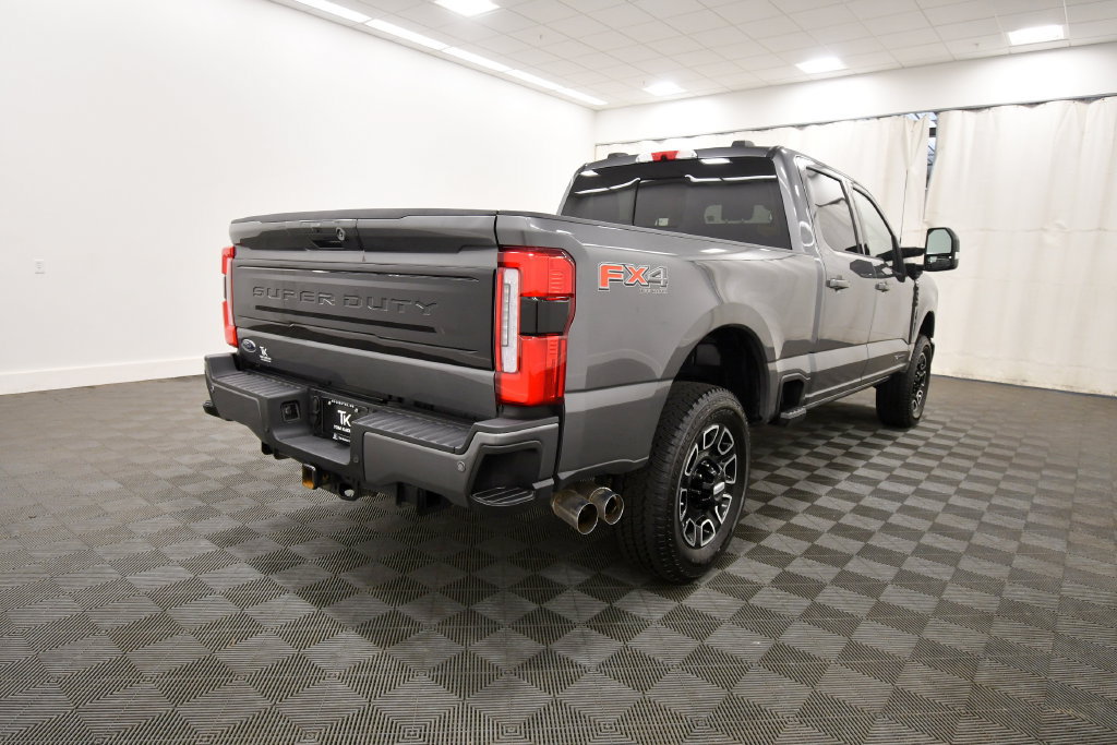 Used 2025 Ford F350 Platinum w/ FX4 Off-Road Package AWD/4WD image 8