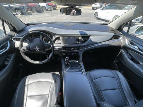 Used 2020 Buick Enclave Essence w/ Sound and Sites Package image 13