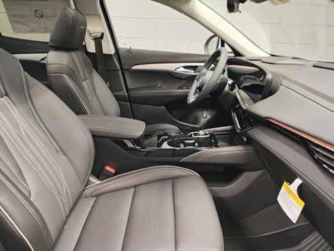 New 2026 Buick Envision Avenir image 7