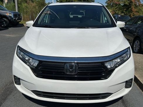 Used 2023 Honda Odyssey EX-L image 2