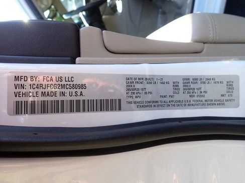 Used 2021 Jeep Grand Cherokee Overland AWD/4WD image 21