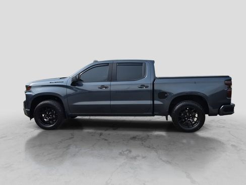 Used 2020 Chevrolet Silverado 1500 Custom w/ Custom Value Package AWD/4WD image 5