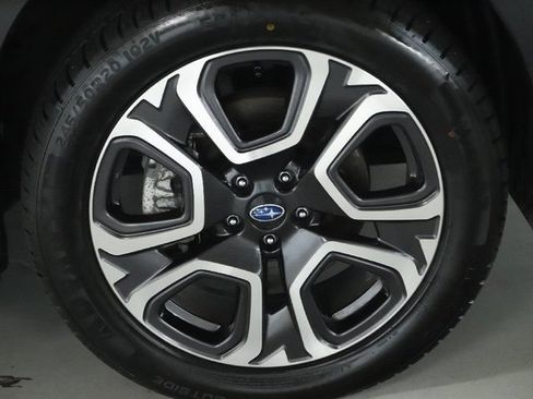 Certified 2024 Subaru Ascent Touring w/ Popular Package #2 AWD/4WD image 10
