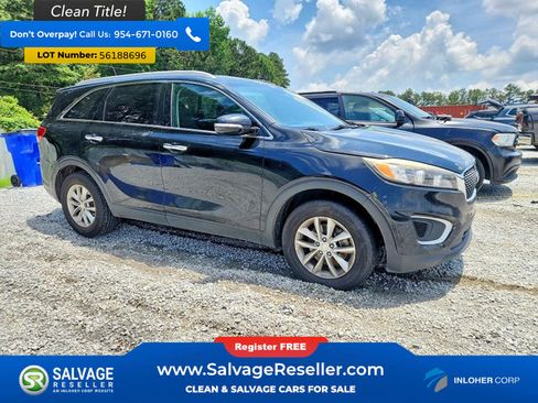 Used 2017 Kia Sorento FWD image 5