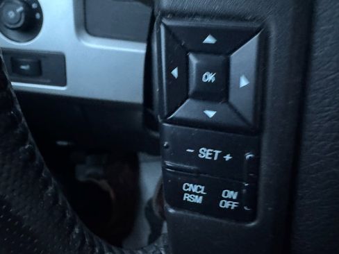 Used 2014 Ford F150 Raptor w/ Equipment Group 801A Luxury image 17