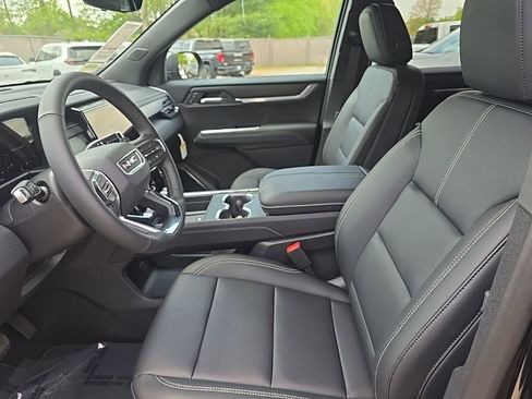 New 2026 GMC Acadia Elevation w/ Elevation Premium Package FWD image 20