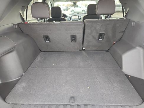 Used 2022 Chevrolet Equinox LT image 35