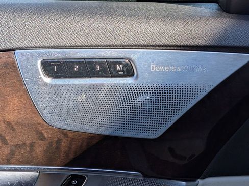 Used 2017 Volvo XC90 T6 Inscription w/ Luxury Package image 14