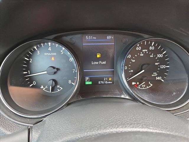 Used 2020 Nissan Rogue S FWD image 11