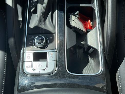 Used 2025 Kia Telluride S AWD/4WD image 19