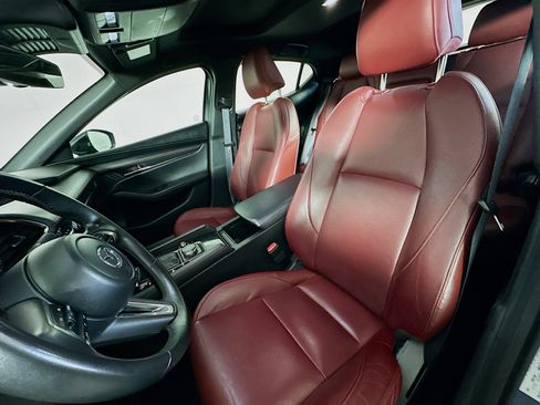 Used 2024 MAZDA MAZDA3 s image 13