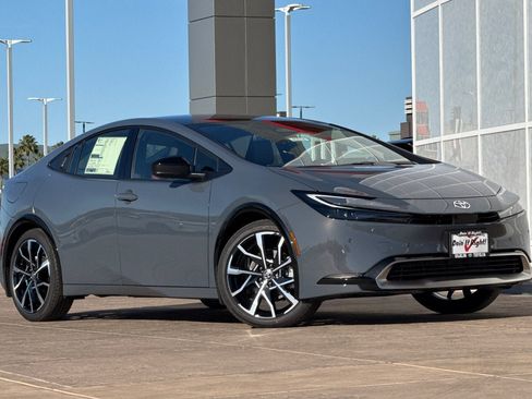 New 2026 Toyota Prius Plug-In Hybrid image 2