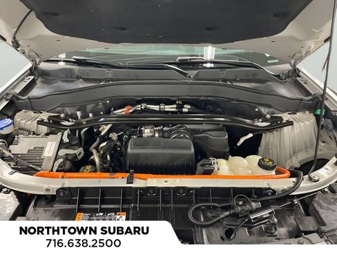Used 2020 Ford Explorer Limited w/ Equipment Group 310A AWD/4WD image 25