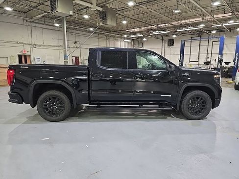 New 2026 GMC Sierra 1500 Elevation w/ Elevation Premium Package AWD/4WD image 8