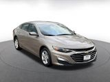Used 2024 Chevrolet Malibu LT image 3