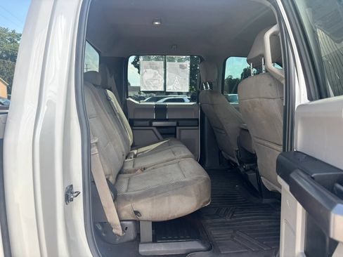 Used 2019 Ford F250 XLT w/ Snow Plow Prep Package AWD/4WD image 16