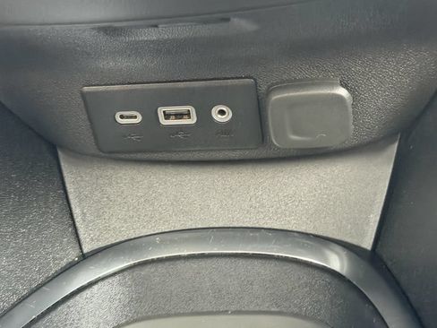Used 2024 Chevrolet Malibu LT FWD image 25