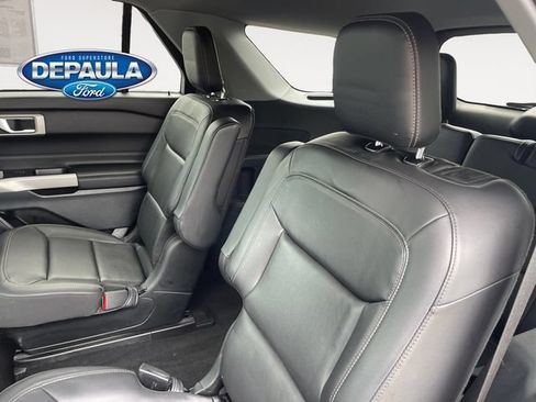 Certified 2023 Ford Explorer XLT w/ Equipment Group 202A AWD/4WD image 17