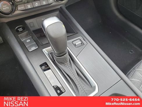 New 2026 Nissan Kicks SV w/ SV Premium Package image 17