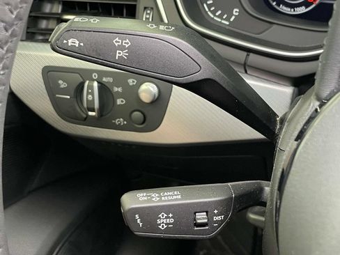 Used 2019 Audi A4 2.0T Prestige AWD/4WD image 35
