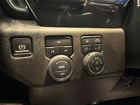 Used 2025 Chevrolet Silverado 2500 LT w/ Safety Package AWD/4WD image 26
