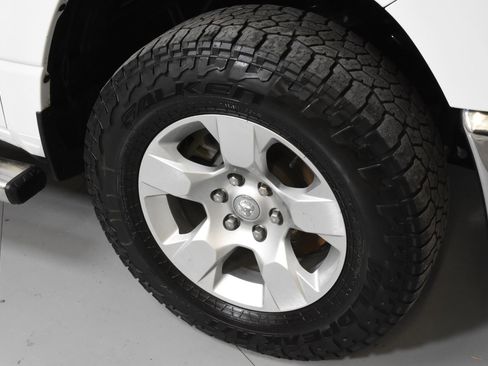 Used 2023 RAM 1500 Lone Star AWD/4WD image 7