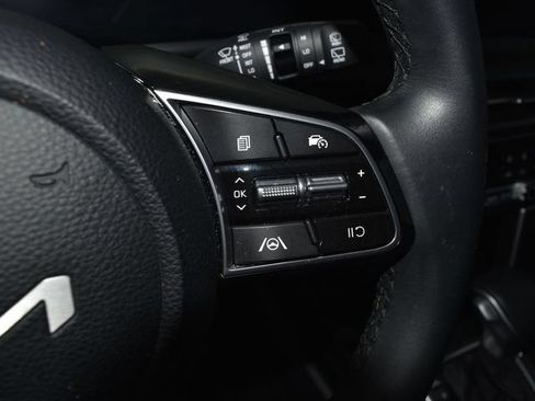 Used 2025 Kia Seltos S FWD image 17