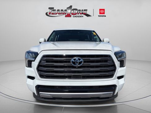 Used 2023 Toyota Sequoia Limited image 5