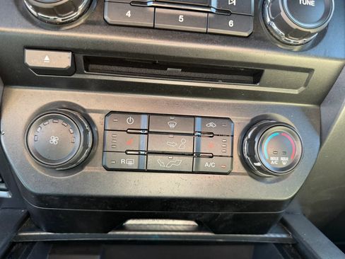 Used 2018 Ford F150 XLT w/ Equipment Group 302A Luxury RWD image 28