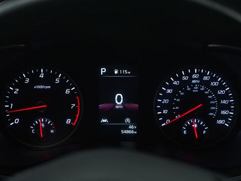 Used 2022 Kia Stinger GT-Line image 25