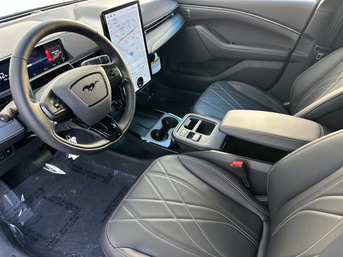 New 2025 Ford Mustang Mach-E Select w/ Comfort Package Lite image 9