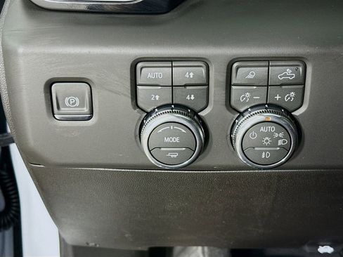 New 2026 GMC Sierra 1500 Denali Ultimate AWD/4WD image 12