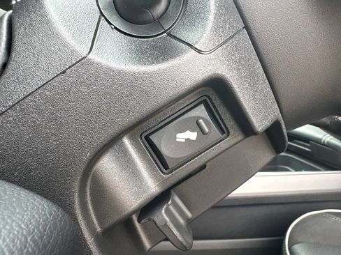 New 2026 RAM 2500 Laramie w/ Night Edition AWD/4WD image 14