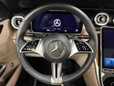 Used 2022 Mercedes-Benz C 300 4MATIC Sedan w/ Pinnacle Trim Package image 17