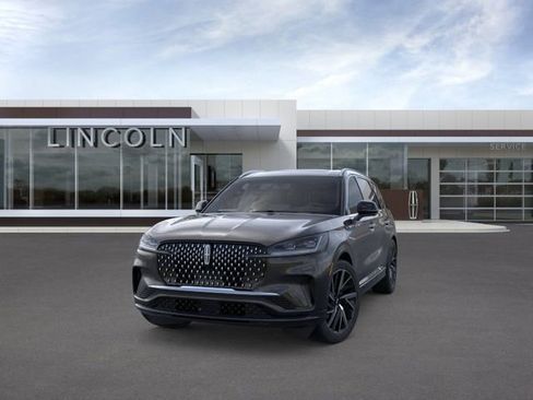 New 2026 Lincoln Aviator Black Label image 2
